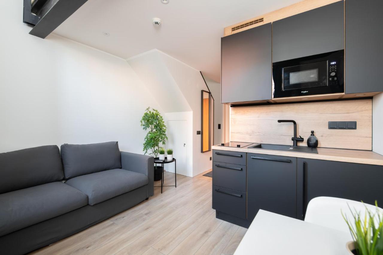 Hilltop Apartments - Ilmarine District Tallinn Bagian luar foto