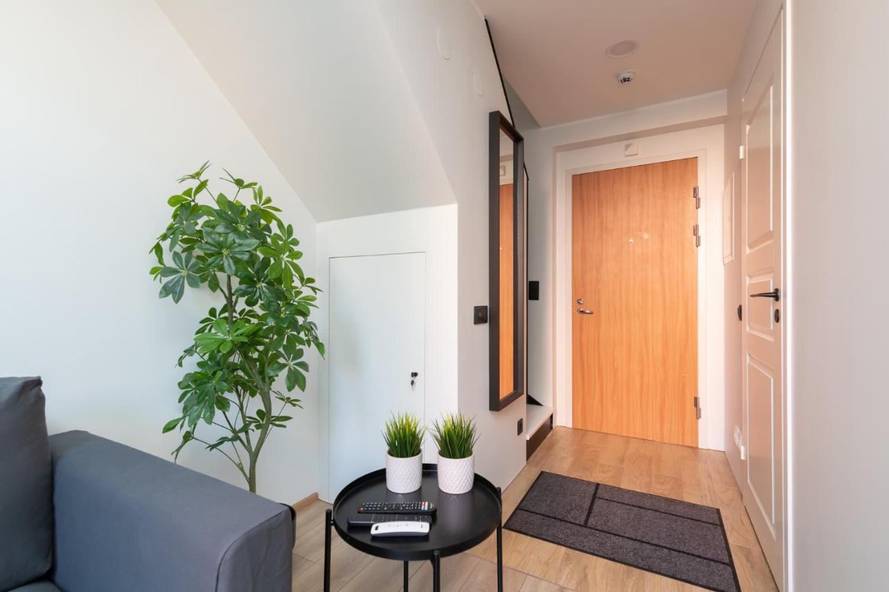 Hilltop Apartments - Ilmarine District Tallinn Bagian luar foto