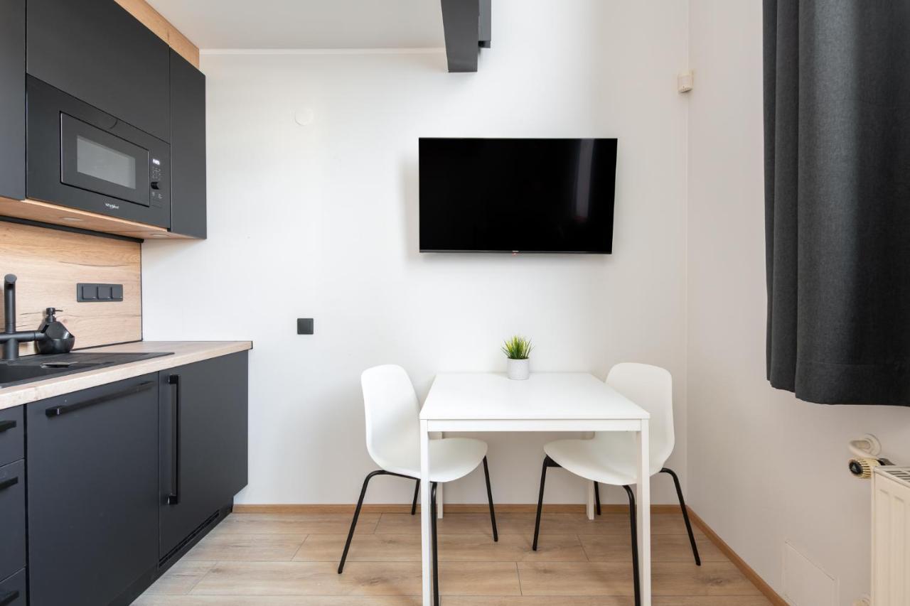 Hilltop Apartments - Ilmarine District Tallinn Bagian luar foto
