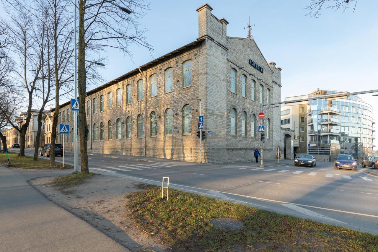 Hilltop Apartments - Ilmarine District Tallinn Bagian luar foto